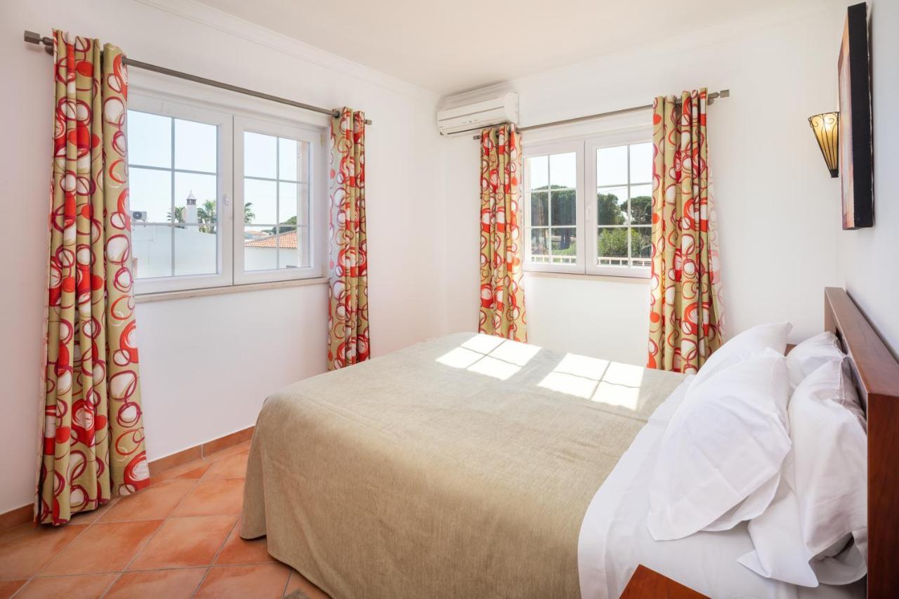 Gr 2 X Private Villas Private Pools - Up To 20 Guests Pousada