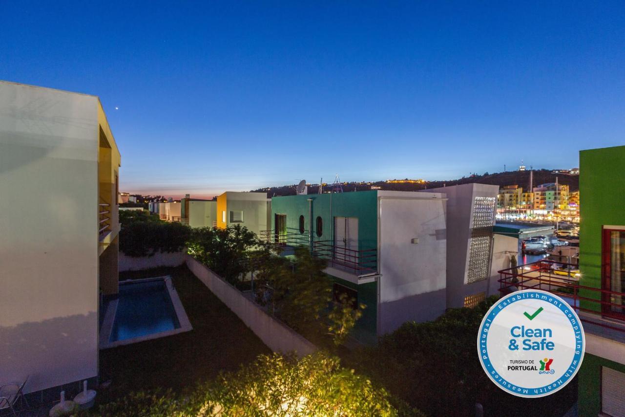 Marina De 8 Villa *