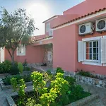 Villa Paraiso Spacious And Central To Enjoy Best Beaches Ac Wifi Garden Pool