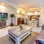 Clementina Duplex Apartment