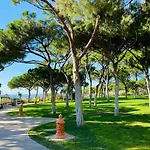 Algarve Luxury Experience - Situated Within The Pinecliffs Resort