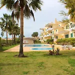 2 Bedrooms Appartement With Shared Pool Enclosed Garden And Wifi At Albufeira 5 Km Away From The Beach