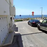 Waves Studio - Albufeira