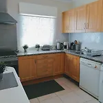 Bel Appartement 2 Chambres Au Coeur D\'Albufeira, Proche De La Magnifique Plage De Oura Et Des Loisirs