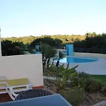 Charming 3-Bed Apartment In Albufeira