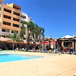 Caporizon Appartement Magnifique Vue Mer Et Piscine Plein Centre Albufeira