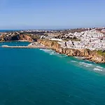 Typical T2 In Albufeira W/ Balcony By Lovelystay