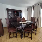Apartamento V2 Pedro - By Bedzy