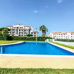 Holiday 1 Bed Apartment With Pool In Albufeira