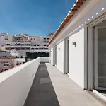Casas Barulho Penthouse Old Town