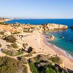 Apartment Sao Rafael 63 - Beach - Pool - Free Wi-Fi - Air Con