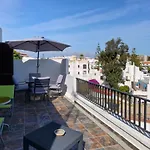 Isabel Sea View Apartment