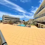 Albufeira Terrace With Pool By Homing