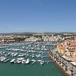 Beautiful 2-Bed Apartment In Olhos De Agua