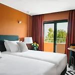 Topazio Vibe Beach Hotel & Apartments - Adults Friendly