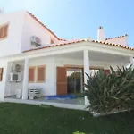 Villa Girassol - By Dalma Portuguesa