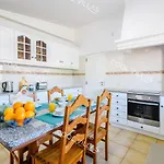 Villa Margarida - Heatable Pool & City Center