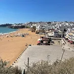 Superbe Appartement, Parking,300 M De La Plage