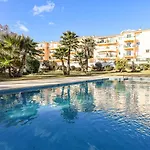 Place In The Sun - Free Out Door Jacuzzi - By Bedzy