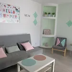 Spacious Comfort 1 Bedroom Apartment With Pool 300M From The Beach