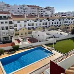 Albufeira Centre Apartment With Pool
