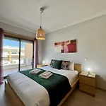 Albufeira Garden Villa With Pool By Homing