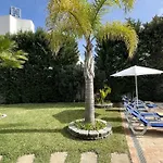 Golfinho By Check-In Portugal