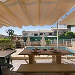 Villa Guisado