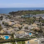 Villa Marina - Pool & Sea View