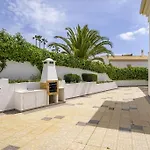 Villa Marina - Pool & Sea View