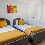 Albufeira 3Br With Pool And Ac By The Beach By Lovelystay