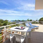 Yara Beach Apartments With Terrace