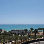 L&J Ocean View Apartment