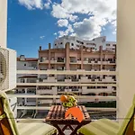 #115 Bernardo Flat By Home Holidays