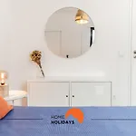 #063 Beach Flat By Home Holidays