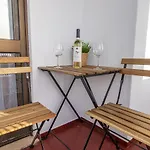 Renovated Oasis Ocean View 1Bd Wi-Fi Beach 3 Min