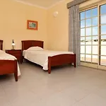 Villa Nina