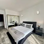 Albufeira Central 10 By Homing