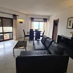 401 - 2 Bedroom Apartment - Oura - Sea View