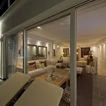 Casa Coelho - Jacuzzi Rooftop- Frente Mar- Chic