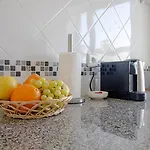 Old Town 2Br 50M Ocean W/ Ac Wi-Fi Parking Terrace