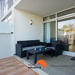 #206 Alicia\'S Flat By Home Holidays