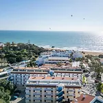 Passport Beach Apartment - 409 By Hellovacations