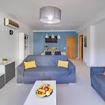 Lovely 2Bd Apart 500M Beach Ac Wi-Fi Pool Balcony