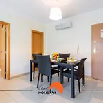 #077 T2 Pata Village By Home Holidays