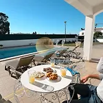 Villa Bea By Sunny Deluxe