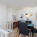 Apartment Marina
