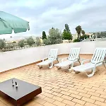 Beautiful Penthouse Two Bed Roof