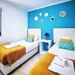 Casa Dos Sinos Beach Apartment 1
