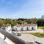 Cosy Apartment In Albufeira, Oura St
